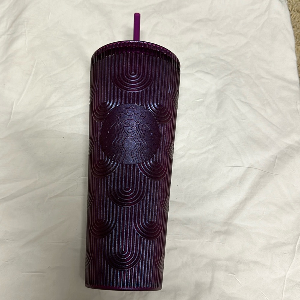 Starbucks cup!